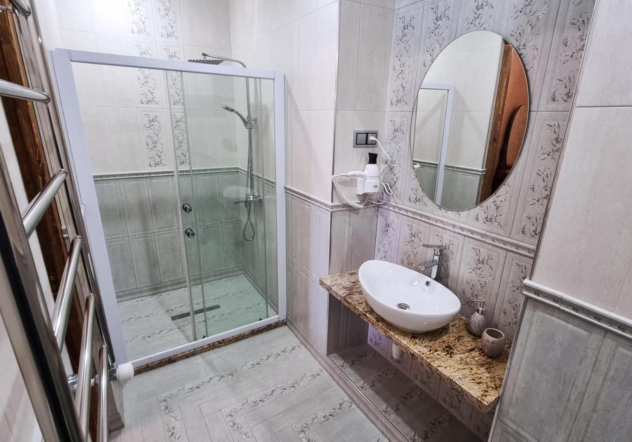 Hotel Via Gyumri Esterno foto