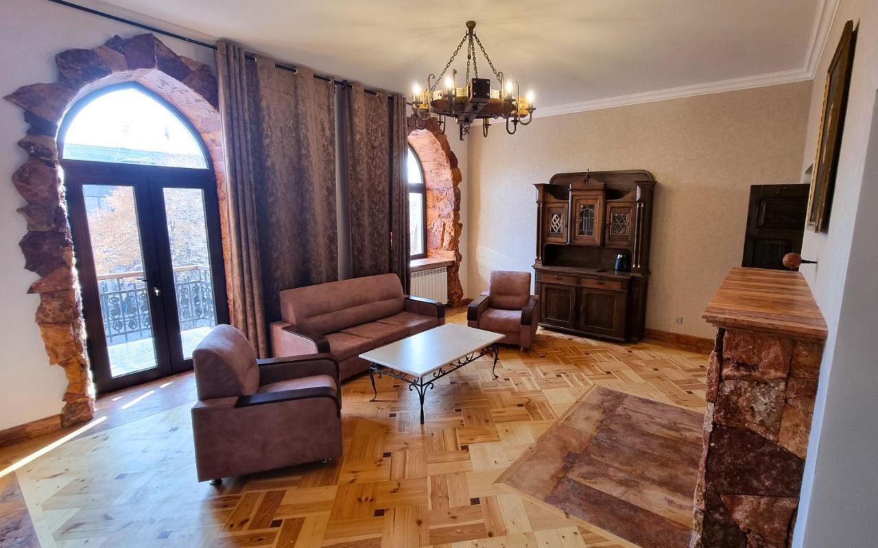 Hotel Via Gyumri Esterno foto
